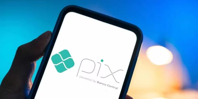 PIX Parcelado amplia alternativas de crédito, com custo alto e risco de inadimplência; entenda