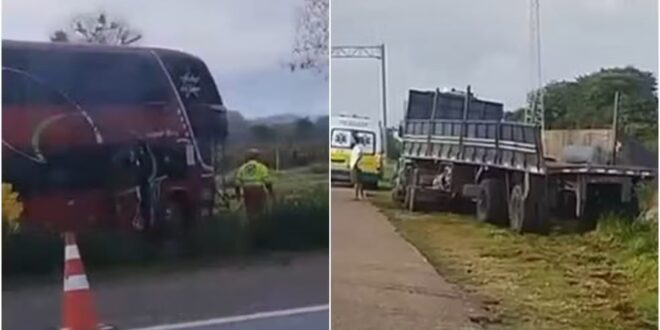 Duas pessoas morrem após batida entre ônibus e caminhão na BR-153
