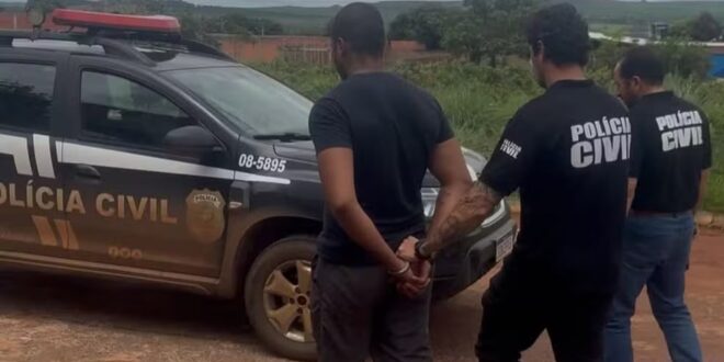 Homem é preso suspeito de matar cachorro da família a pauladas e assar carne do animal