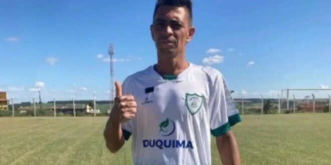 Jogador de futebol amador é morto à facadas em bar de Buriti Alegre