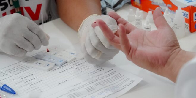 Goiás intensifica ações de prevenção, testagem e tratamento na luta contra Aids