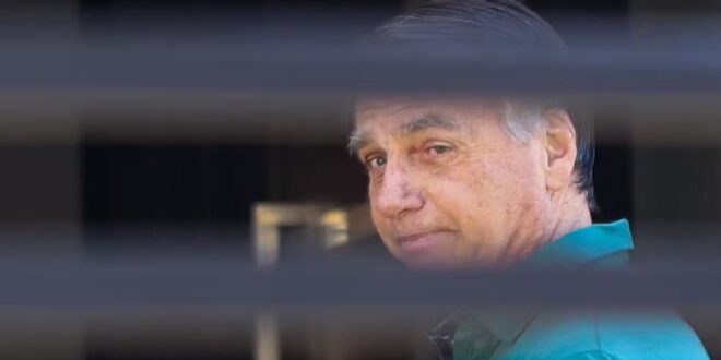 Moraes autoriza cirurgia de Bolsonaro e nega pedido de prisão domiciliar
