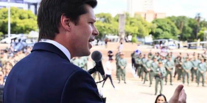 “A vida do bandido vai piorar”, afirma Daniel Vilela durante entrega de helicópteros policiais