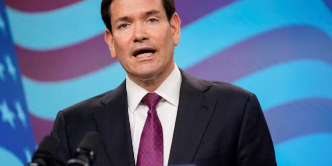Rubio diz que EUA não vão governar a Venezuela, mas usarão bloqueio do petróleo para pressionar o país