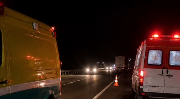 Acidente na BR-153, Rialma, deixa mulher gravemente ferida após ser atingida por caminhão