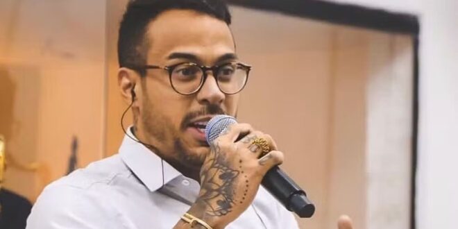 Ex-cantor gospel é preso após viajar para Dubai em lua de mel com mandado de prisão aberto, diz guarda