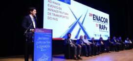 Goiás é vanguardista na infraestrutura rodoviária”, destaca Daniel Vilela na abertura de encontro sobre logística de transportes