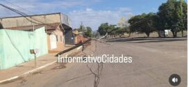 CARRETA ATINGE FIAÇÃO E DERRUBA POSTE NO BAIRRO SÃO CRISTÓVÃO, EM GOIANÉSIA