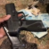 Menina de 11 anos é encontrada sozinha com arma e dinheiro em Luziânia